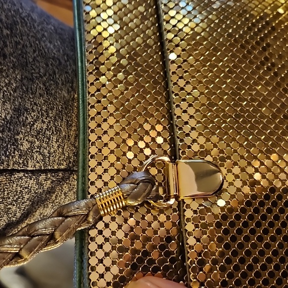 Y&S Original Gold Metallic Evening Bag with Sunglass & Coin Purse! - Picture 5 of 16